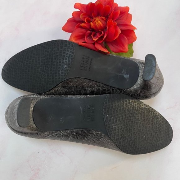 STUART WEITZMAN Snake Print Leather Chunky Heels 7 1/2 M - Picture 7 of 7